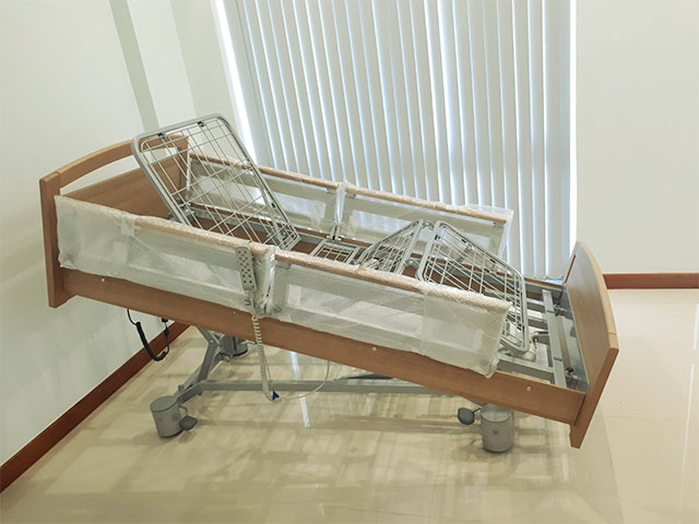 GIƯỜNG DƯỠNG LÃO GIA ĐÌNH ĐIỀU DƯỠNG  IMPULSE 400 